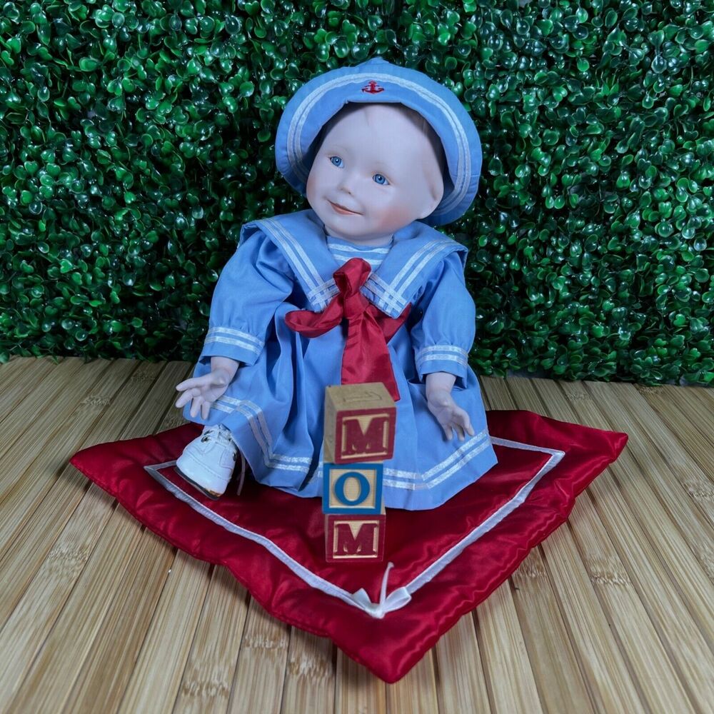1988 Amanda Picture Perfect Porcelain Baby by Yolanda Bello Vintage Collectible